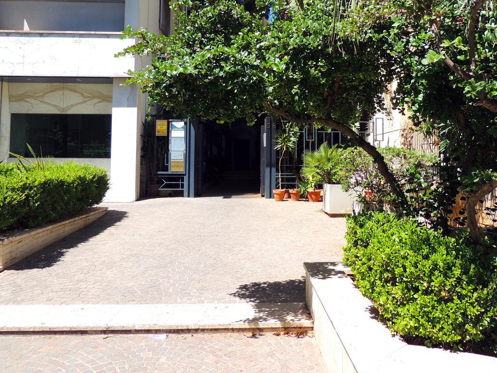 Bed and Breakfast In Itinera Palermo Esterno foto